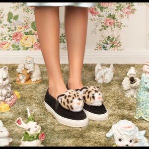 Katy Perry St. Lucia flats